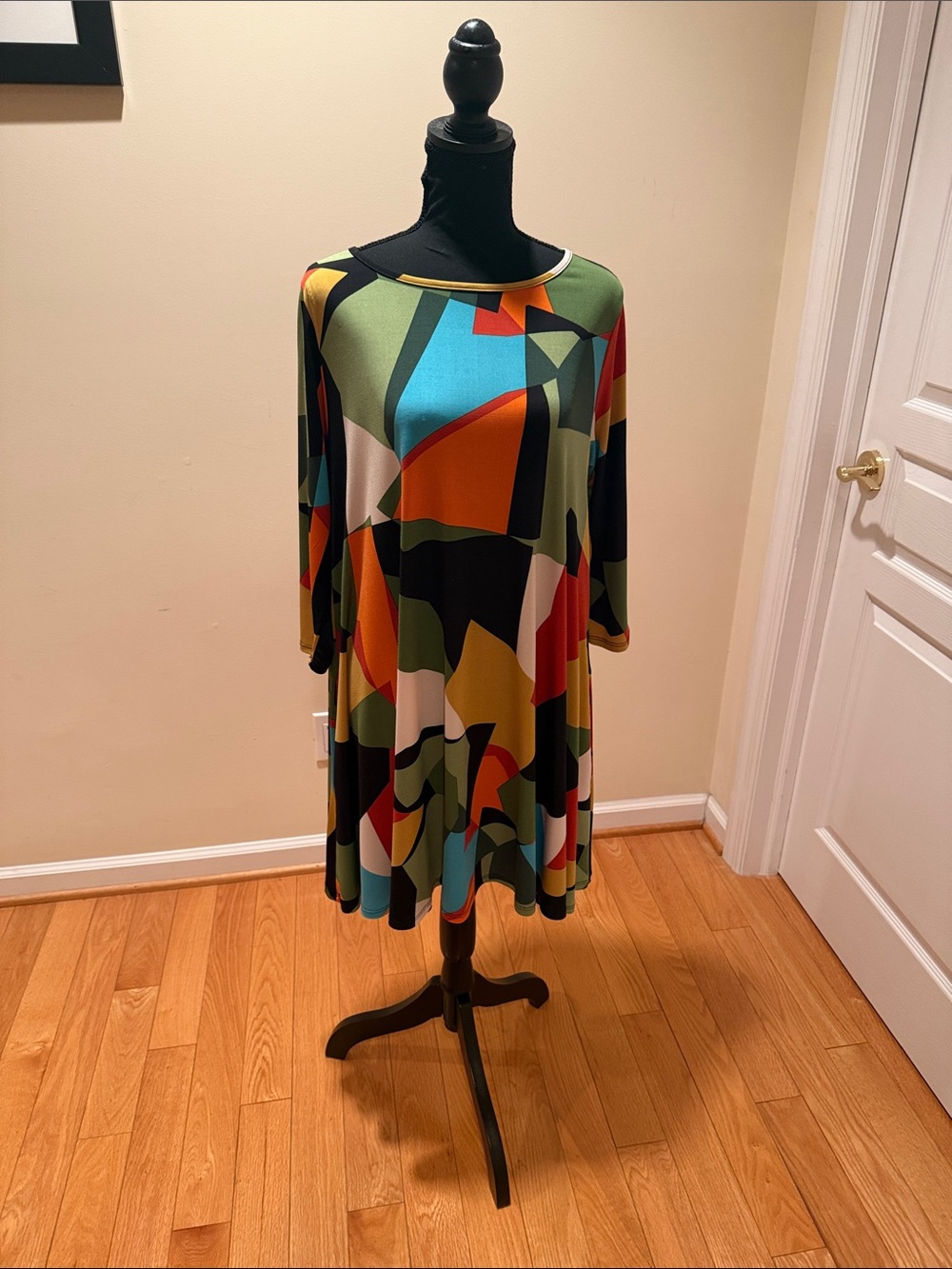 Hershe Abstract Multicolor Shift Dress - Green, Blue, Orange, inside pockets